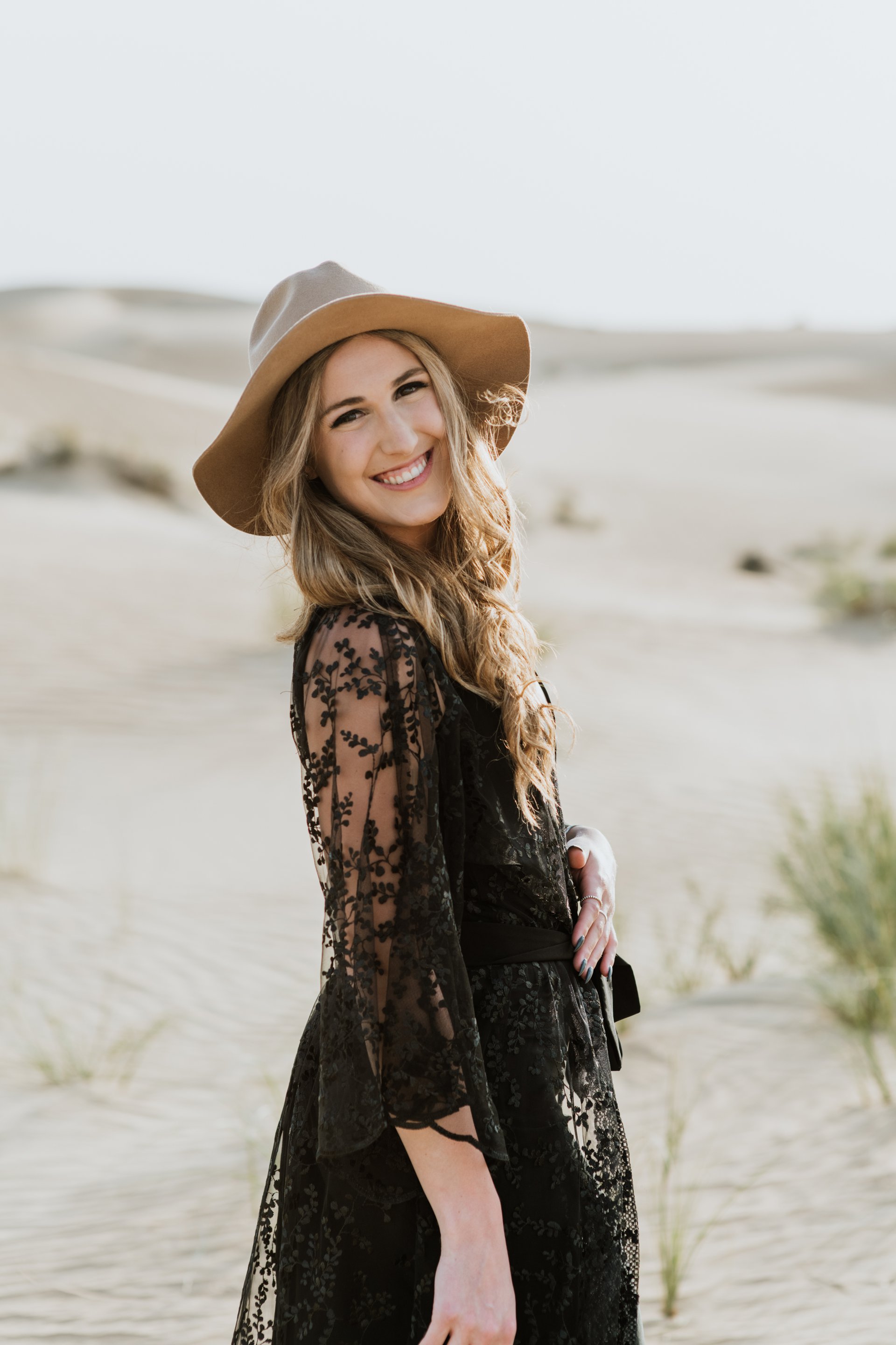 Dubai-United Arab Emirates-travel-story-Flytographer-2