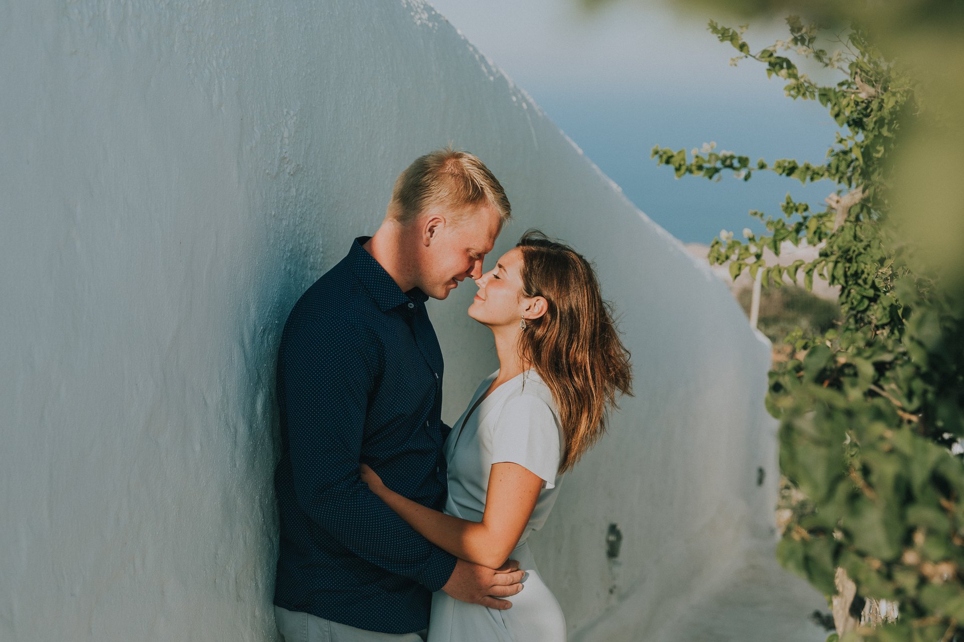 Santorini-Greece-travel-story-Flytographer-21