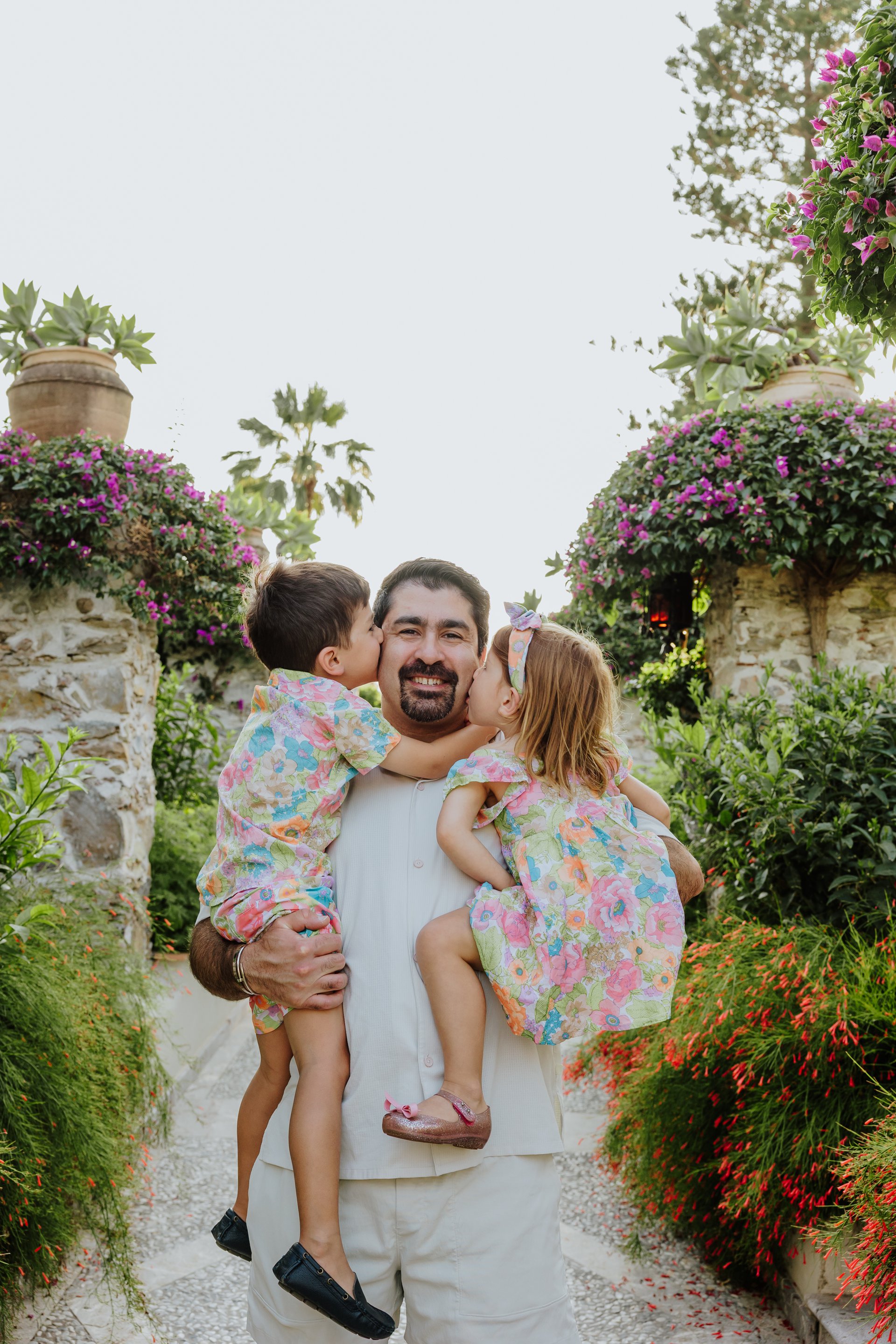 Taormina-Italy-travel-story-Flytographer-7