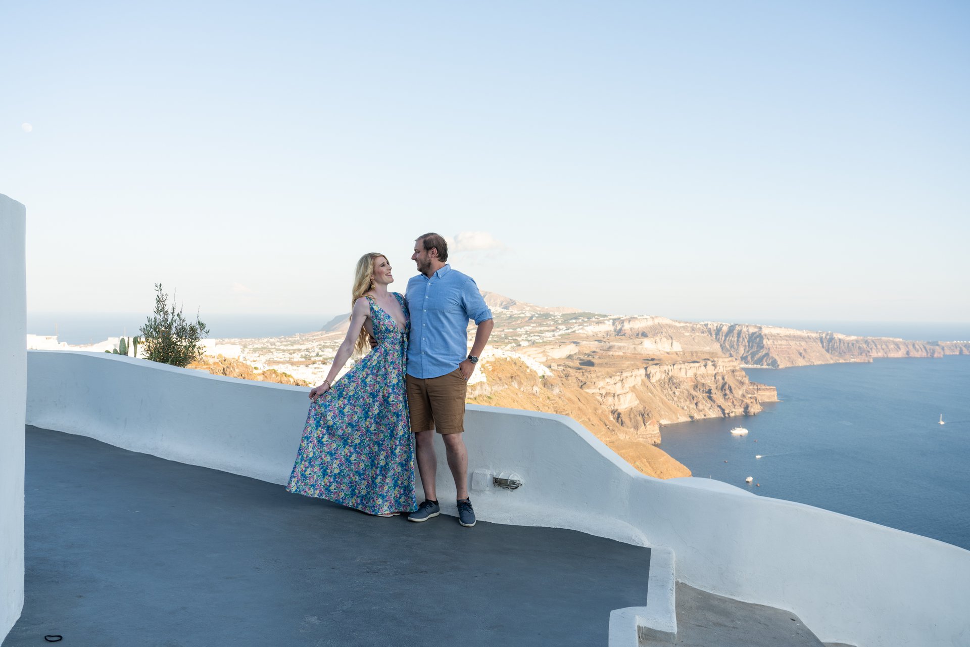 Santorini-Greece-travel-story-Flytographer-3