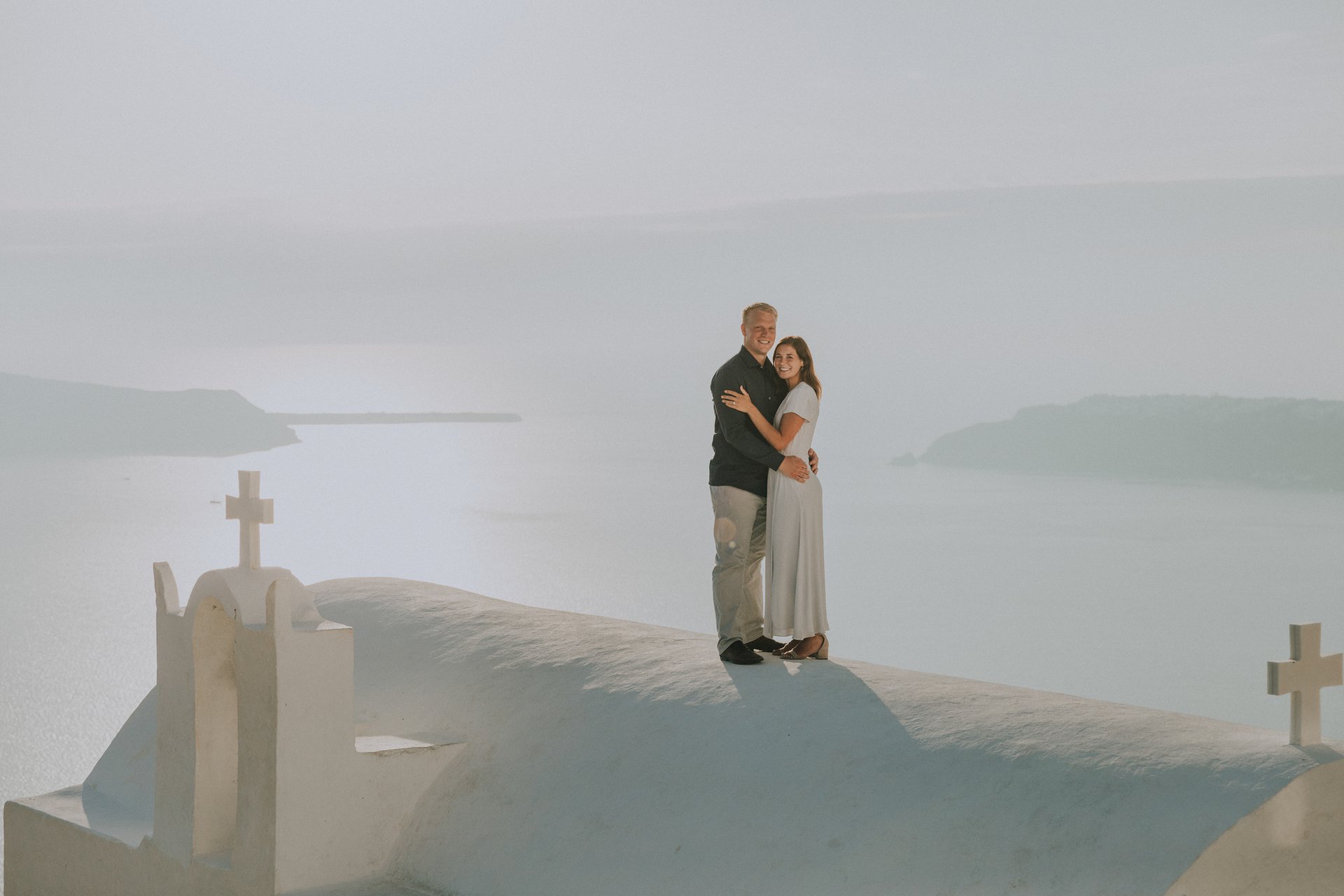 Santorini-Greece-travel-story-Flytographer-19