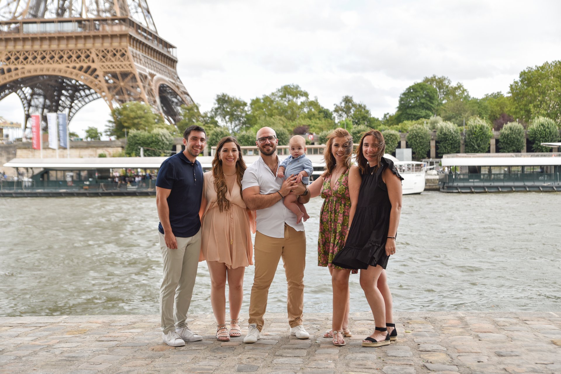 Paris-France-travel-story-Flytographer-36