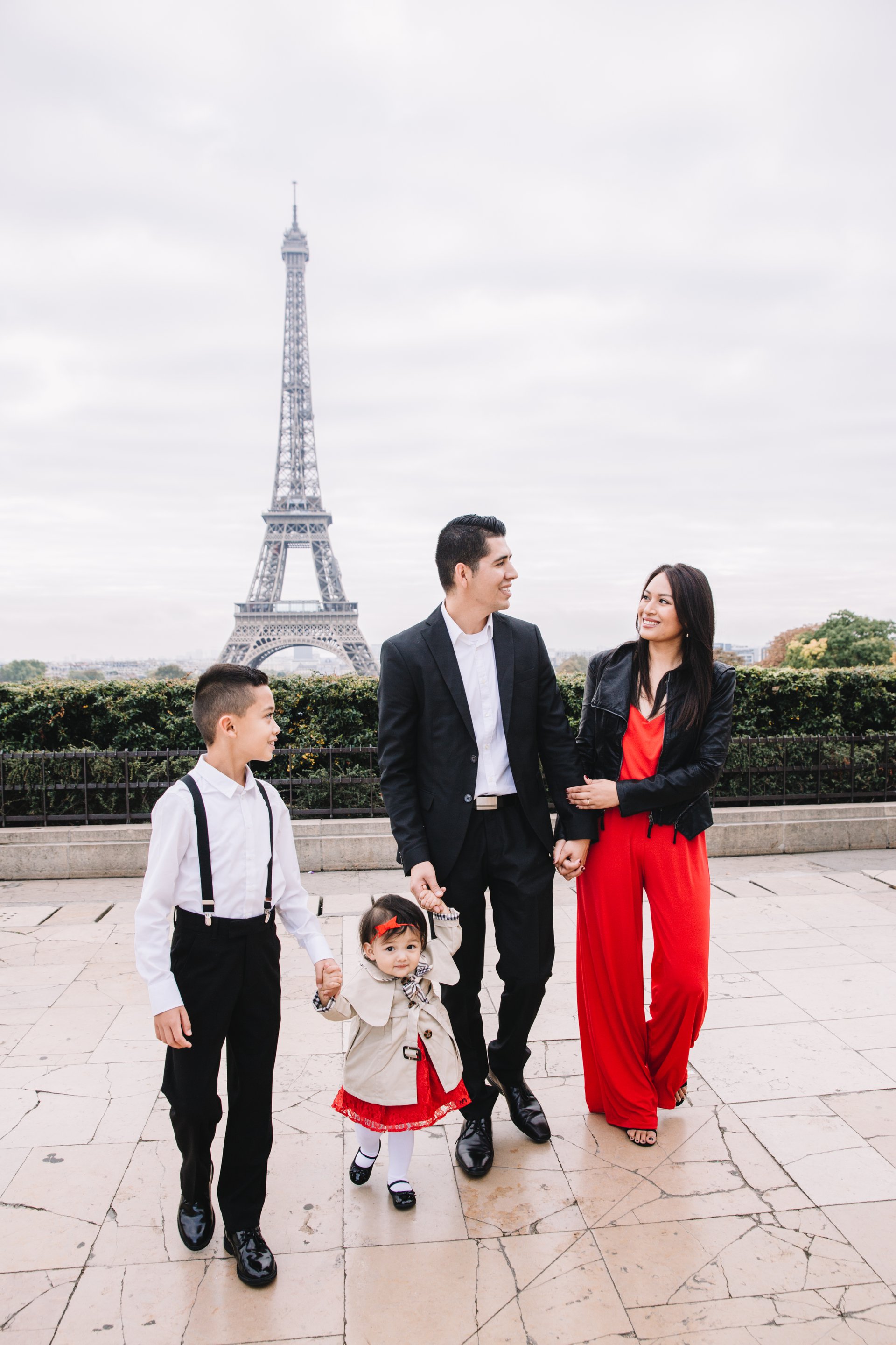 Paris-France-travel-story-Flytographer-5