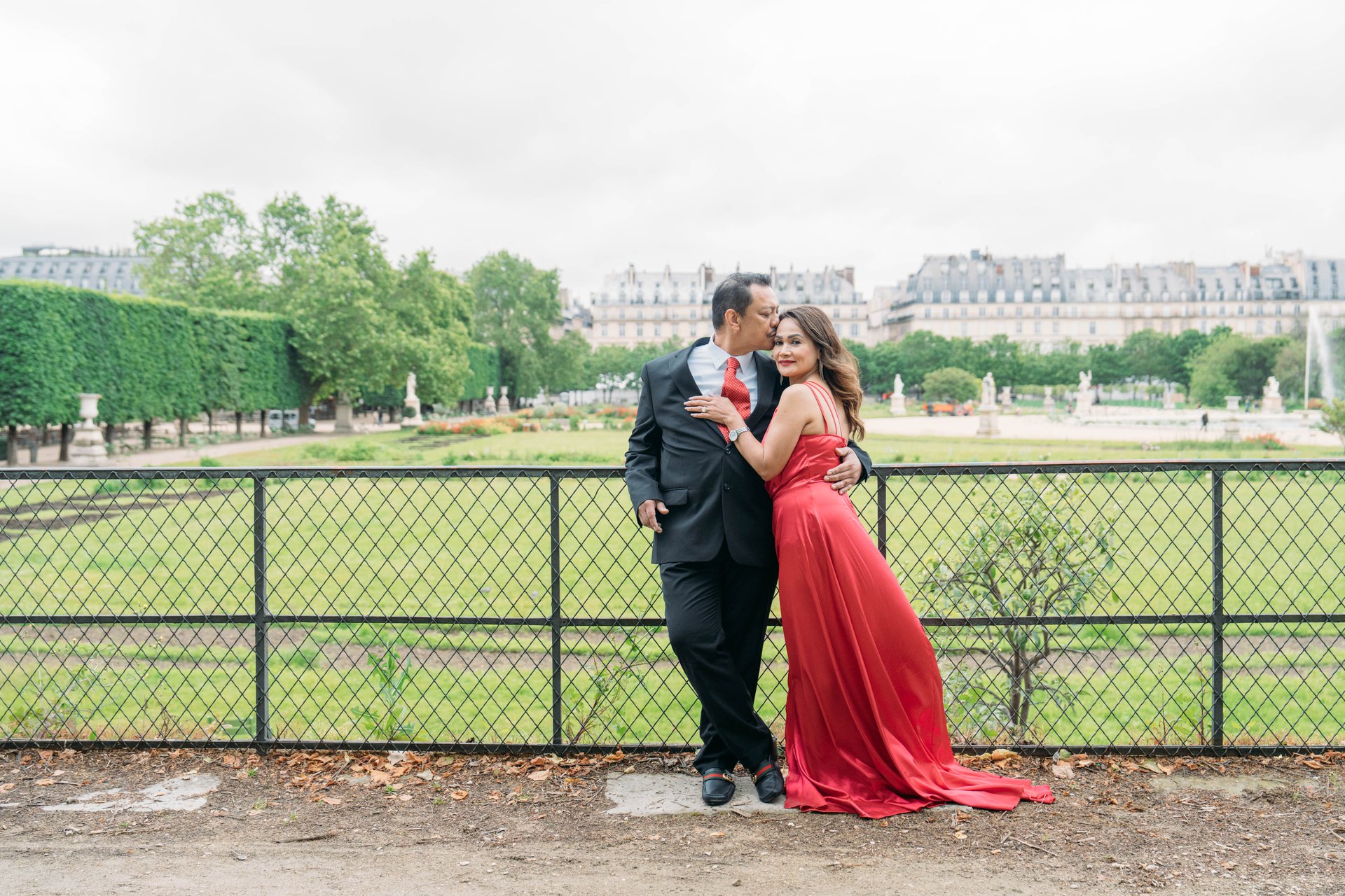 Paris-France-travel-story-Flytographer-42